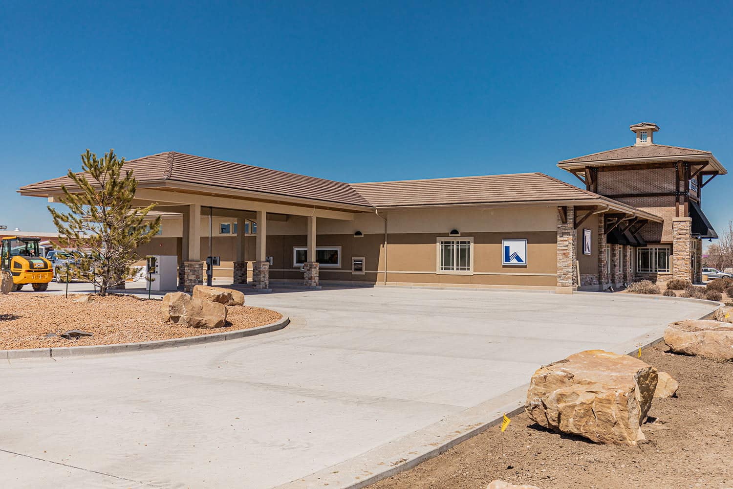 exterior of Home Loan State Bank in montrose